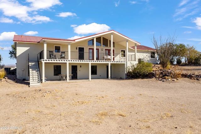 1060 S Kellis Rd, Wickenburg, AZ 85390 - view of front of home featuring stairway and stucco siding