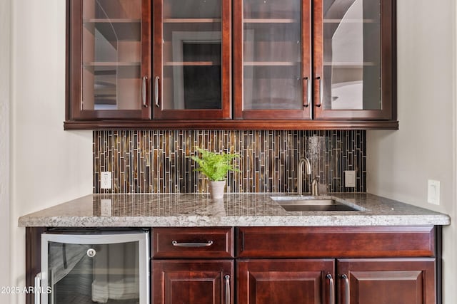 10331 E Starion Ave, Mesa, AZ 85212 - indoor wet bar with wine cooler and backsplash