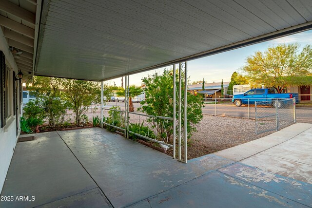 117 Peretz Cir, Morristown, AZ 85342 - view of patio featuring fence