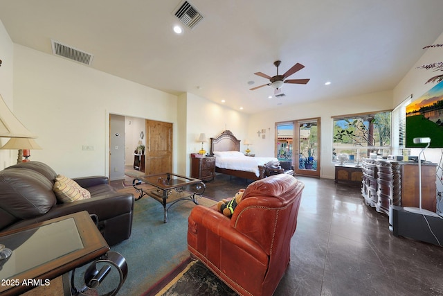 bedroom featuring ceiling fan