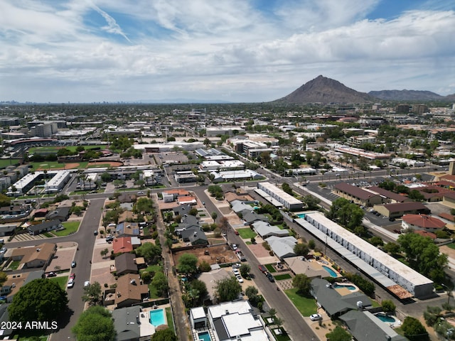 bird's eye view with a mountain view