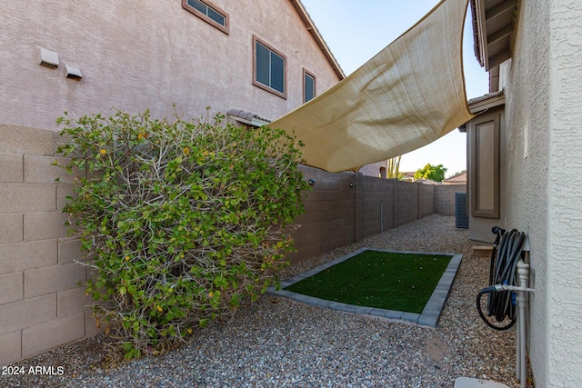 view of fenced backyard