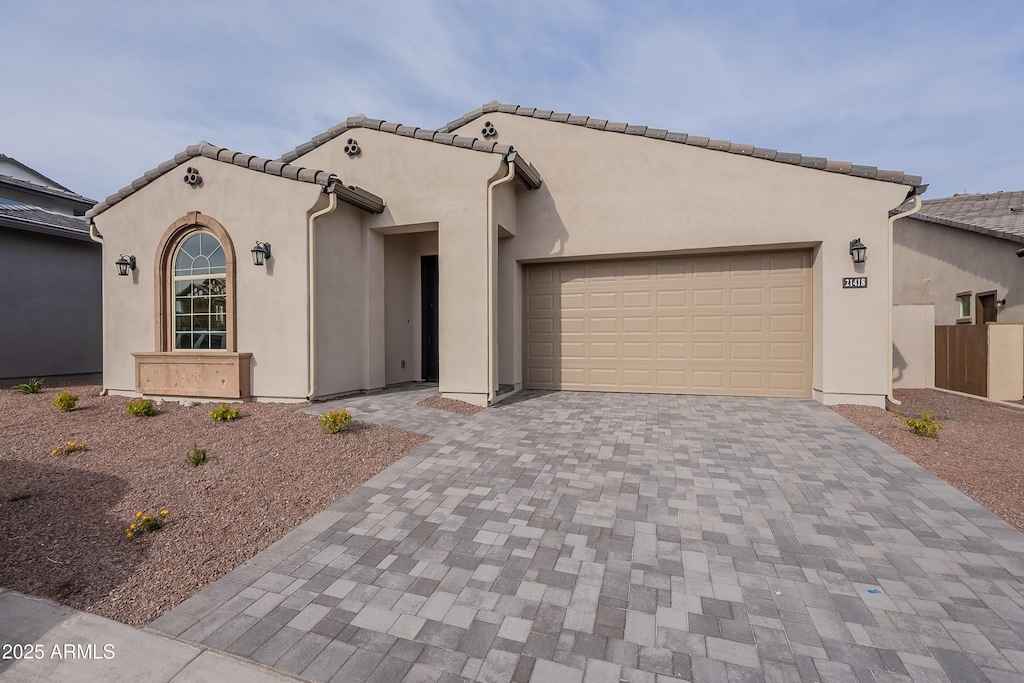 view of front of house with a garage