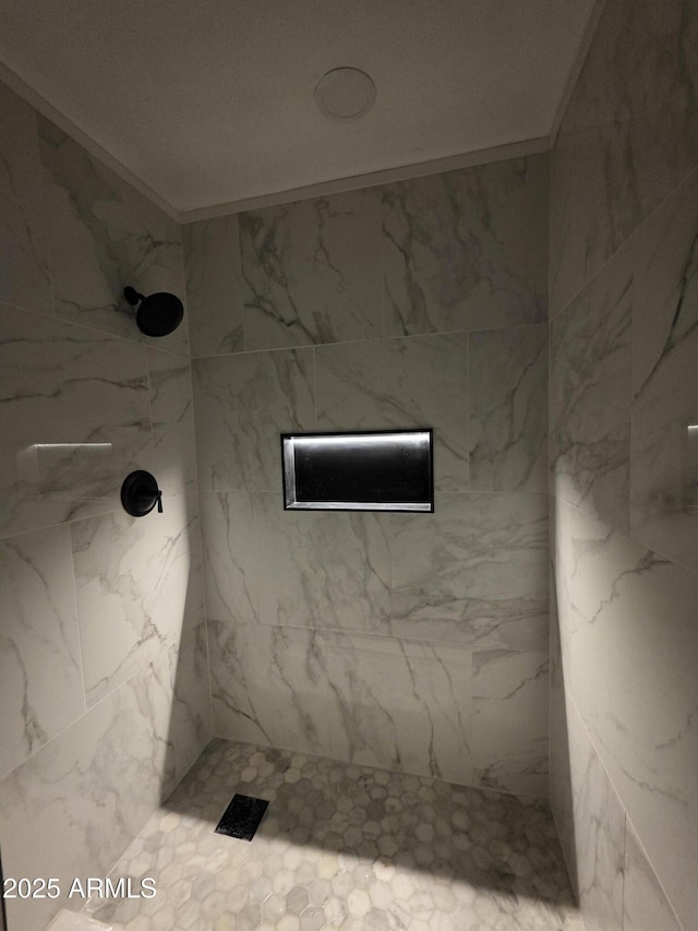3849 W Mauna Loa Ln, Phoenix, AZ 85053 - full bath featuring a marble finish shower and crown molding
