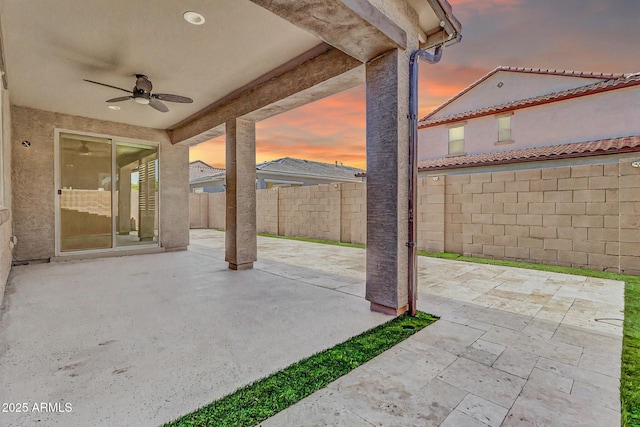 550 E Zion Pl, Chandler, AZ 85249 - fenced backyard featuring a ceiling fan and a patio area