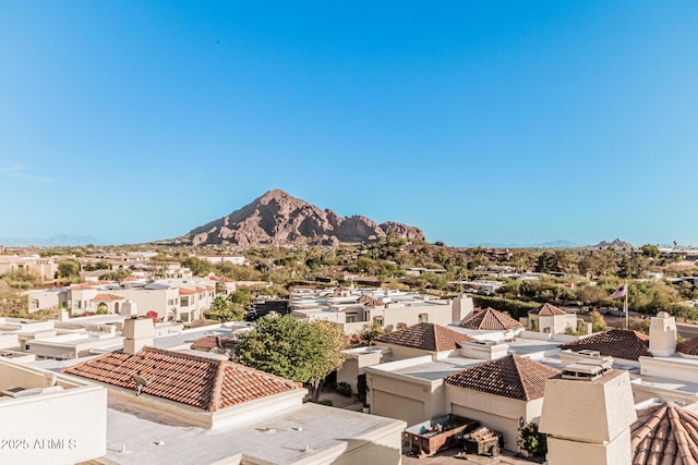 view of mountain feature with a residential view