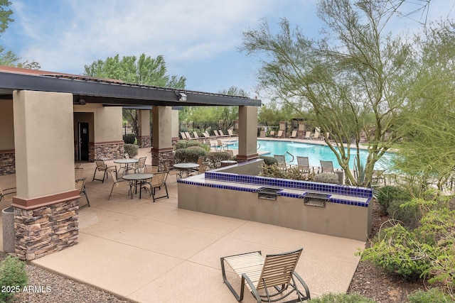 7145 E Cuernavaco Way, Gold Canyon, AZ 85118 - pool featuring a patio