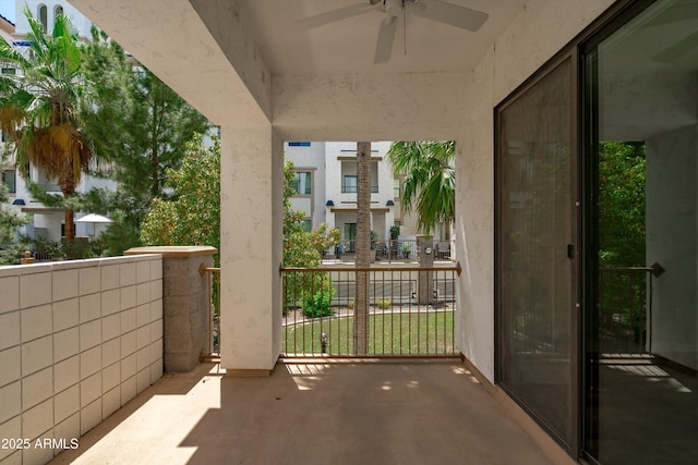 2511 W Queen Creek Rd Unit 116, Chandler, AZ 85248 - view of patio / terrace featuring a ceiling fan