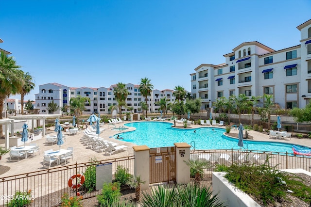 2511 W Queen Creek Rd Unit 116, Chandler, AZ 85248 - community pool featuring a patio area