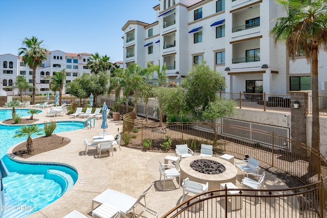 2511 W Queen Creek Rd Unit 116, Chandler, AZ 85248 - community pool with a patio area and an outdoor fire pit