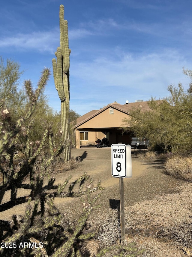 view of front of property
