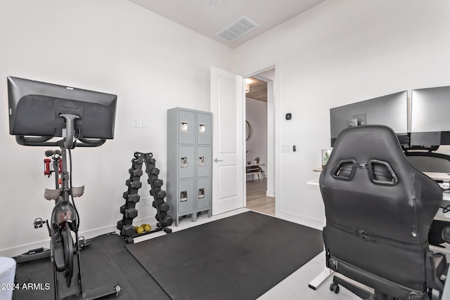 35612 N Lodestone Dr, San Tan Valley, AZ 85144 - exercise room with baseboards