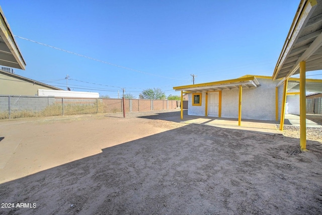 view of yard with a patio area