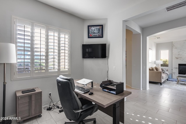 2340 W Horsetail Trl, Phoenix, AZ 85085 - office space featuring arched walkways
