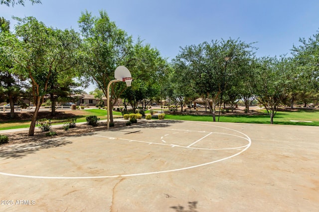 4123 S Wayne Pl, Chandler, AZ 85249 - view of sport court with community basketball court