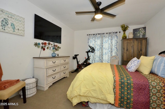 bedroom featuring a ceiling fan and carpet flooring