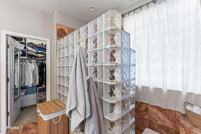 16404 S 18th Dr, Phoenix, AZ 85045 - full bath with walk in shower and a spacious closet