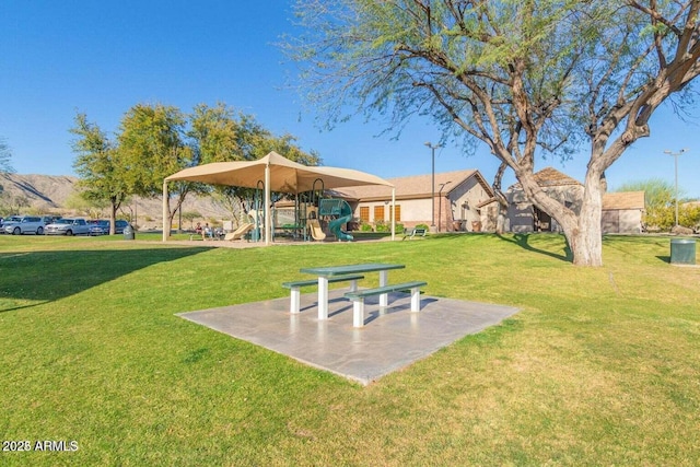 16404 S 18th Dr, Phoenix, AZ 85045 - view of green lawn