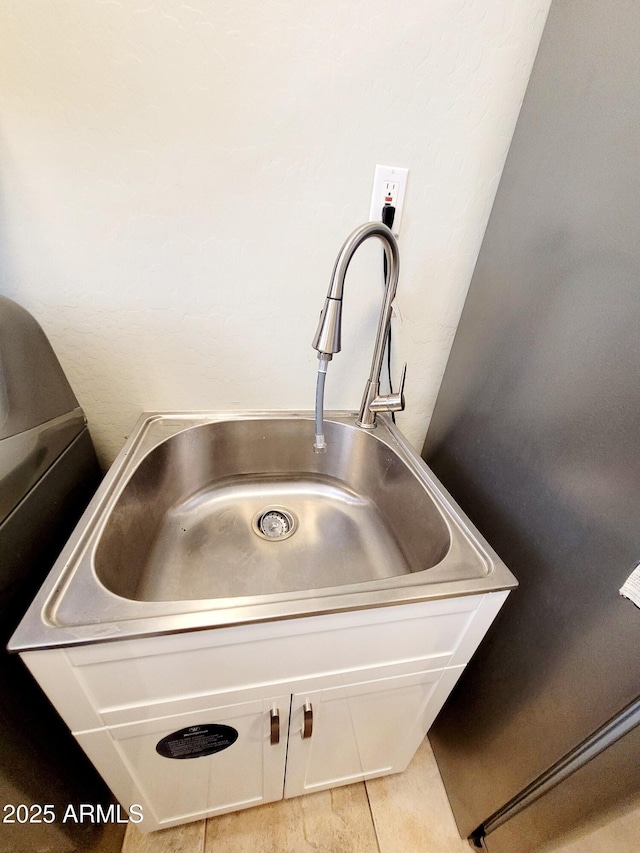 details with a sink