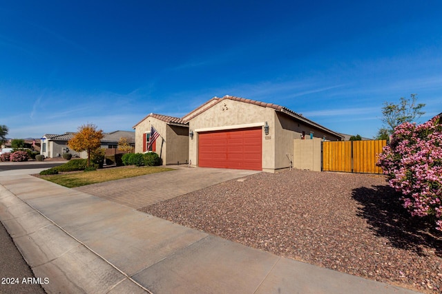 view of front facade with a garage