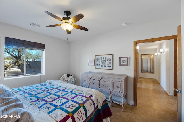 bedroom with ceiling fan