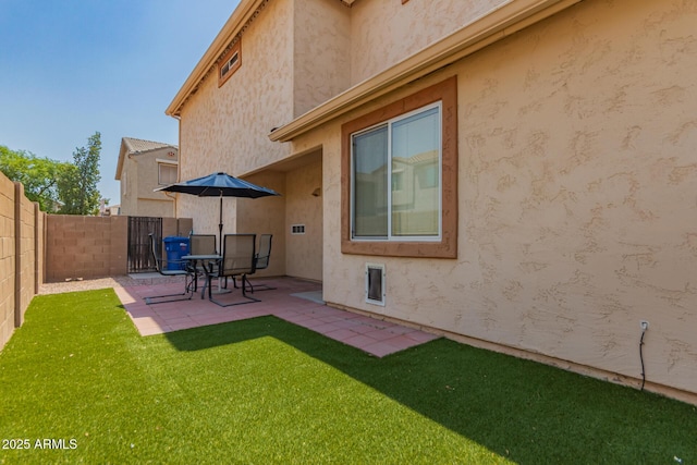 10055 E Isabella Ave, Mesa, AZ 85209 - view of yard featuring a patio area
