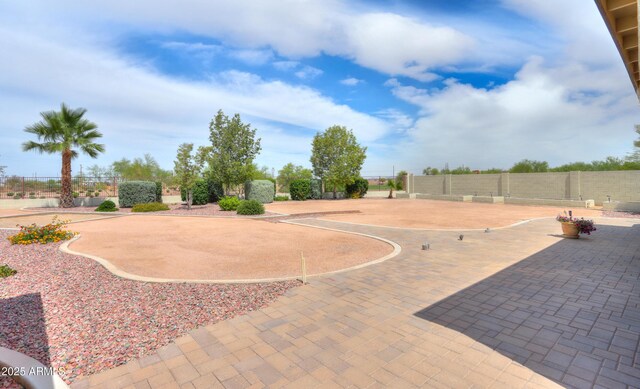 40232 W Marion May Ln, Maricopa, AZ 85138 - view of community with fence