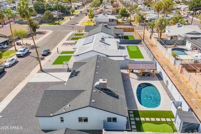 birds eye view of property featuring a residential view