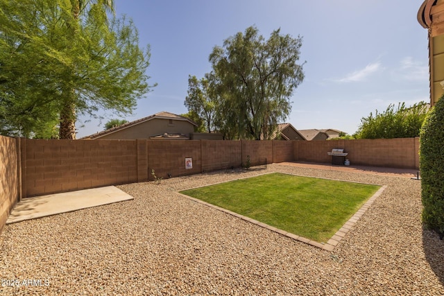 3905 E Derringer Way, Gilbert, AZ 85297 - fenced backyard featuring a patio area