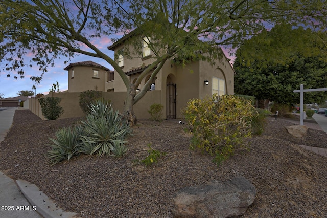 view of front of property