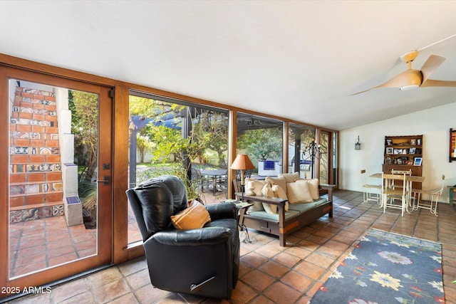 1614 Palmcroft Dr SW, Phoenix, AZ 85007 - sunroom / solarium with ceiling fan and vaulted ceiling