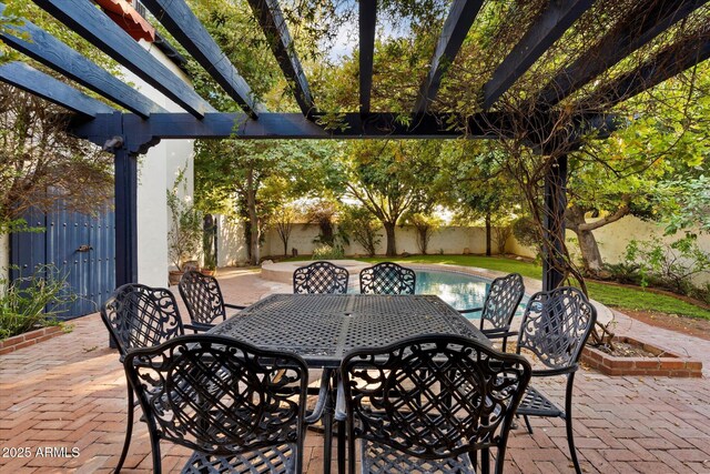1614 Palmcroft Dr SW, Phoenix, AZ 85007 - view of patio / terrace featuring outdoor dining area, a fenced backyard, and a pergola