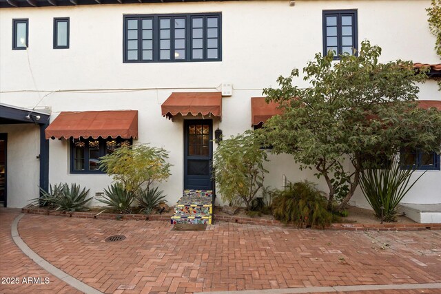 1614 Palmcroft Dr SW, Phoenix, AZ 85007 - view of front of home featuring stucco siding