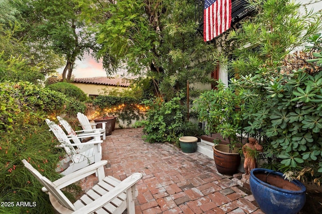 1614 Palmcroft Dr SW, Phoenix, AZ 85007 - view of patio / terrace
