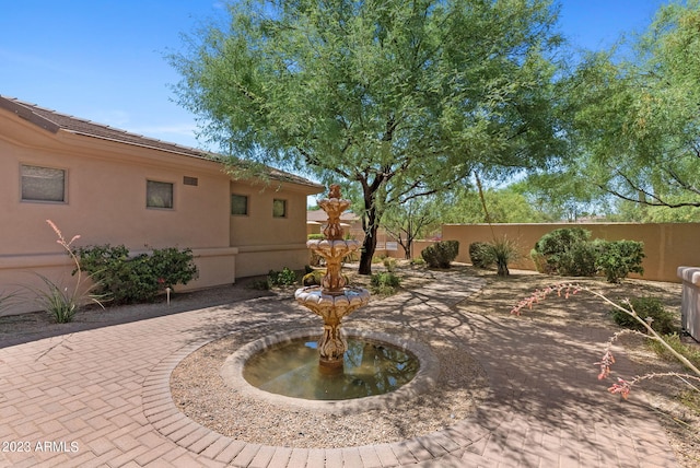 22463 N 54th St, Phoenix, AZ 85054 - view of patio
