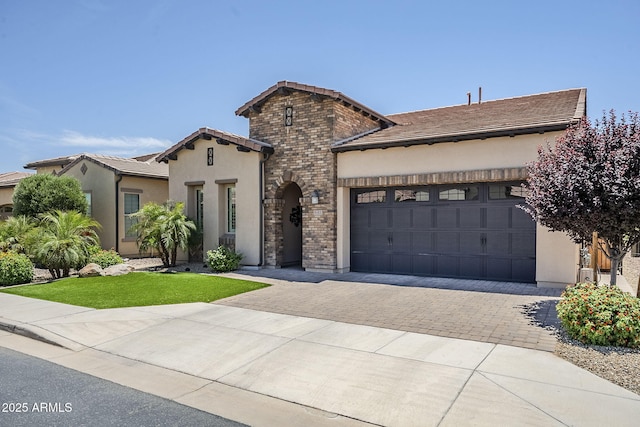 841 E Farmers Ln, Queen Creek, AZ 85140 - mediterranean / spanish home featuring driveway, stucco siding, a garage, and a tiled roof