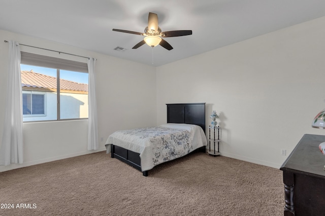 bedroom featuring carpet and ceiling fan