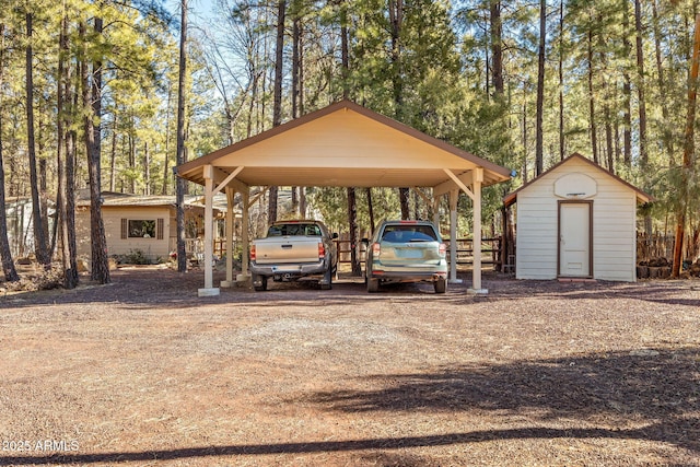 view of vehicle parking featuring a carport