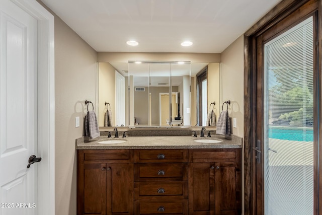 410 E Beck Ln, Phoenix, AZ 85022 - bathroom with double vanity