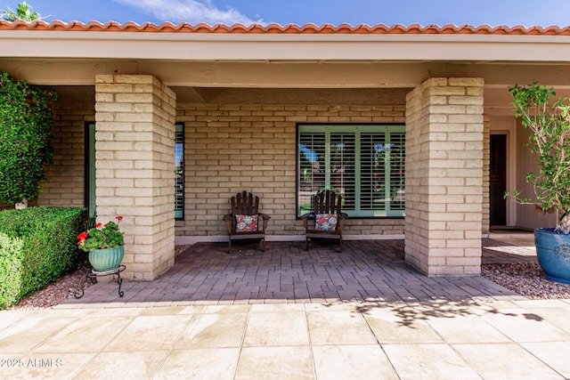 410 E Beck Ln, Phoenix, AZ 85022 - view of patio / terrace