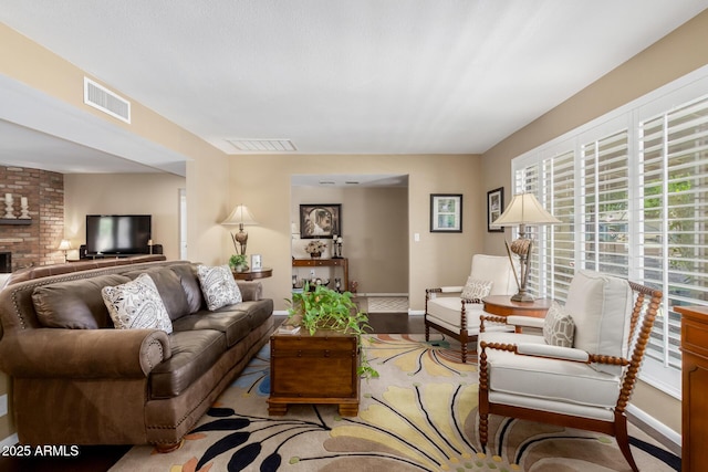 410 E Beck Ln, Phoenix, AZ 85022 - living room with baseboards