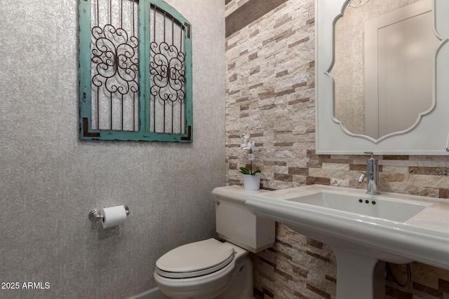 17673 E Bronco Dr, Queen Creek, AZ 85142 - bathroom featuring toilet
