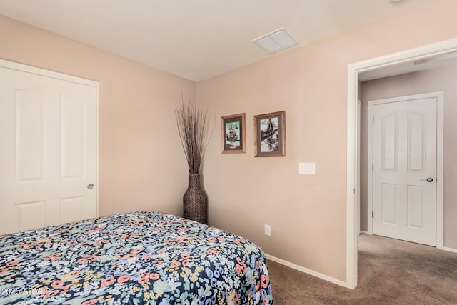 view of carpeted bedroom