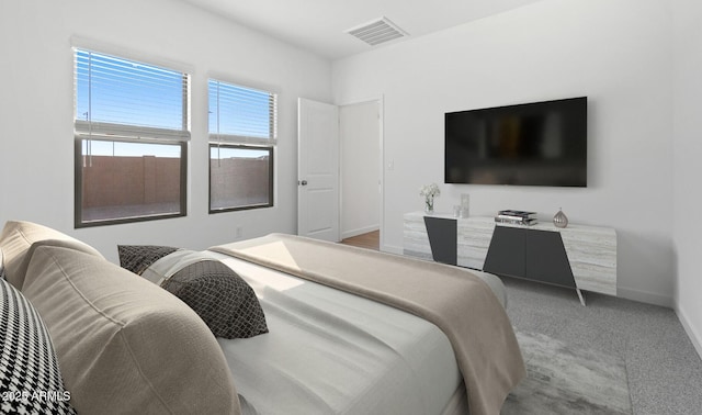 bedroom with carpet flooring