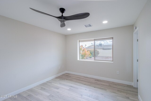 empty room with baseboards, visible vents, light wood finished floors, recessed lighting, and ceiling fan