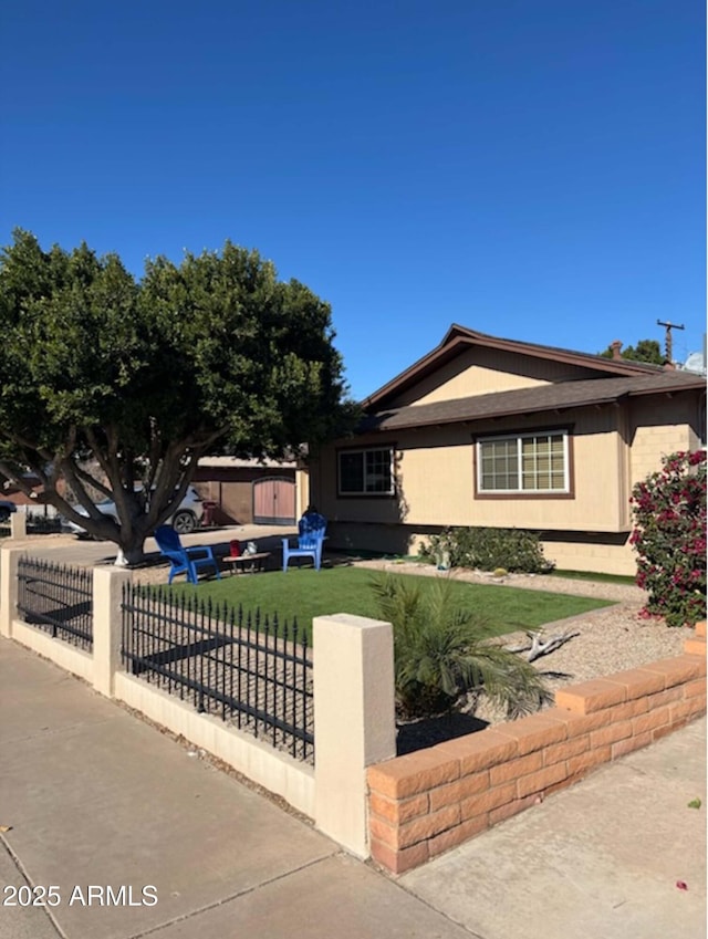 view of front of home