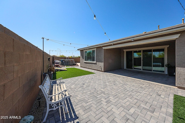3907 S 75th Dr, Phoenix, AZ 85043 - view of patio / terrace with a fenced backyard and central air condition unit
