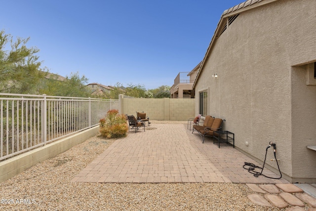 4718 E Woburn Ln, Cave Creek, AZ 85331 - fenced backyard featuring a patio area