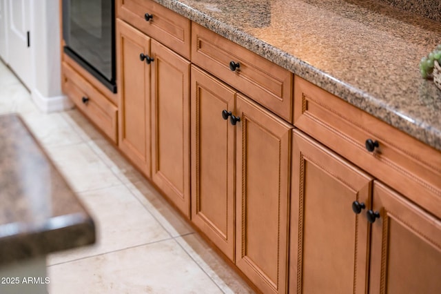 details with light stone counters