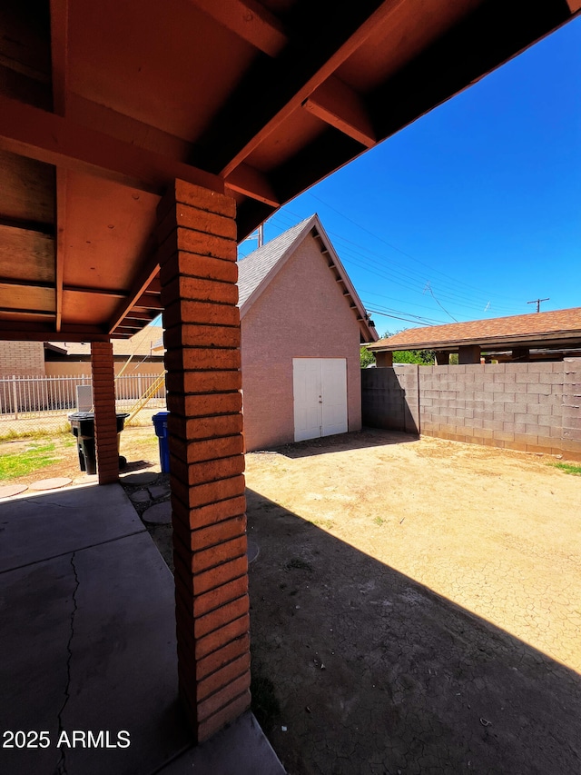 3905 W Almeria Rd, Phoenix, AZ 85009 - view of patio